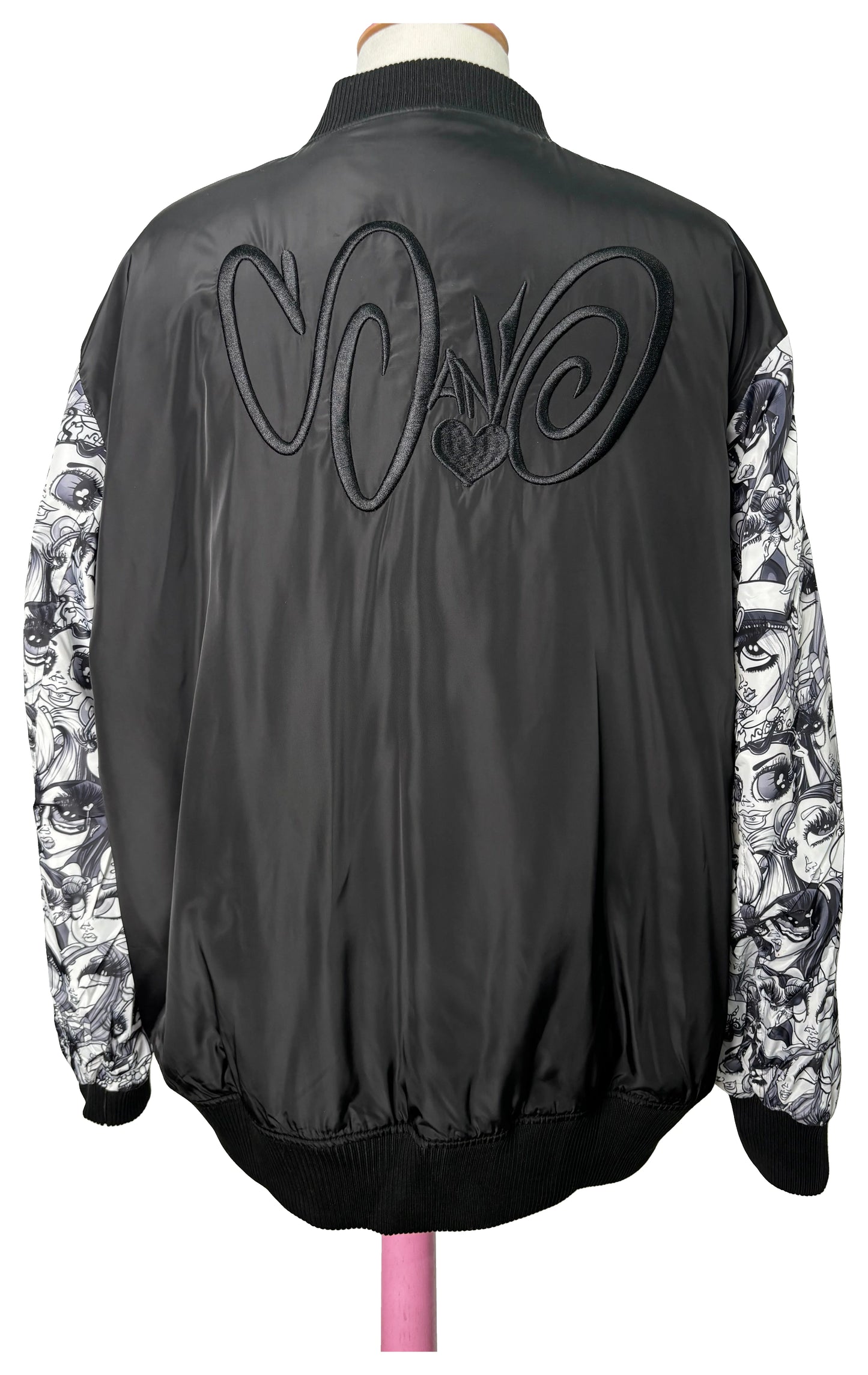 2018 Black & White Windbreaker — original product photo on white
