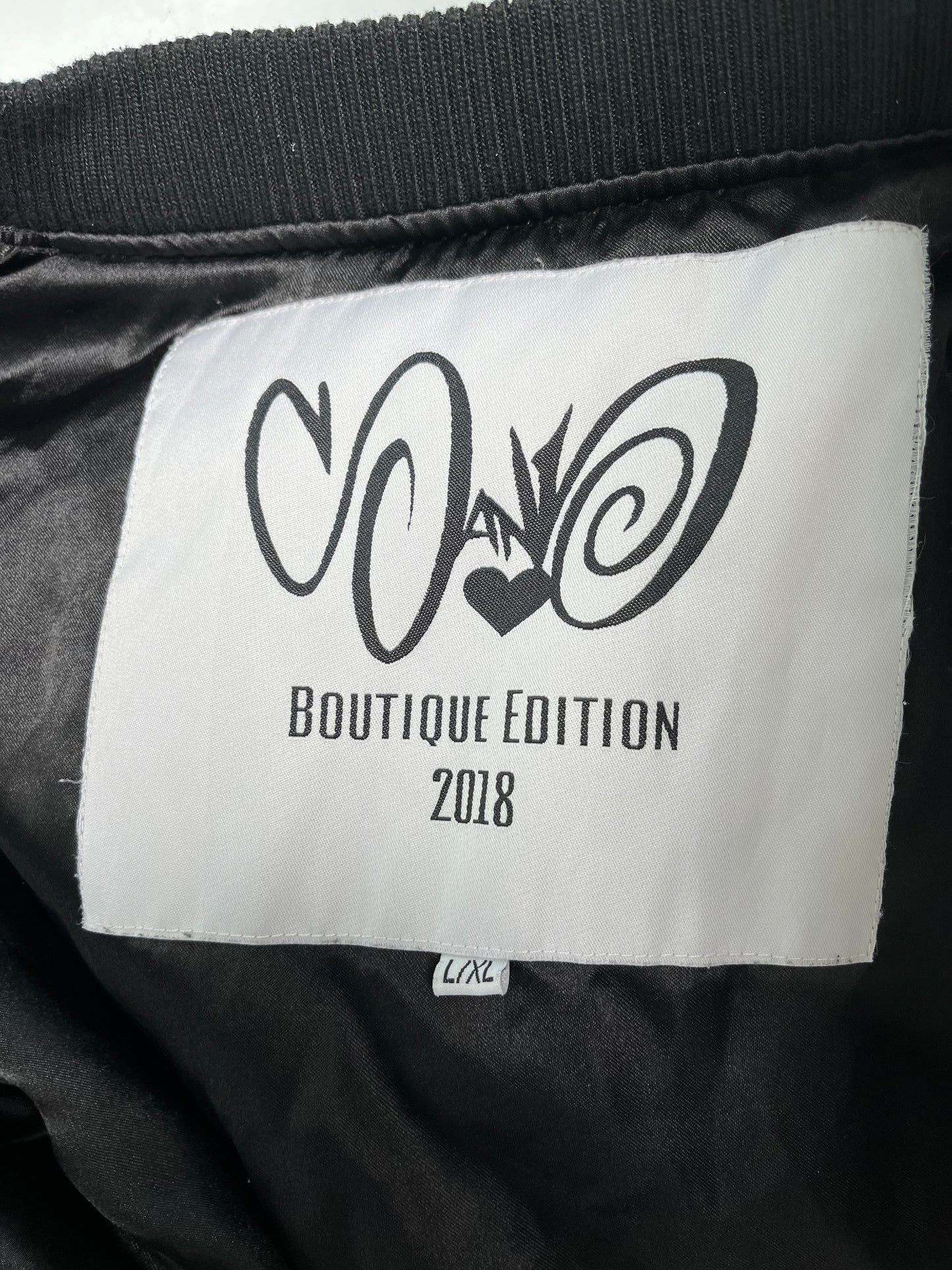 2018 Windbreaker – Colorful Collage Sleeves (L/XL, Damaged)